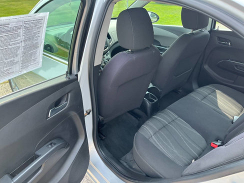 Used 2015 Chevrolet Sonic LT image 20