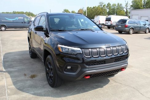 Used 2022 Jeep Compass Trailhawk w/ Trailhawk Elite Group image 7