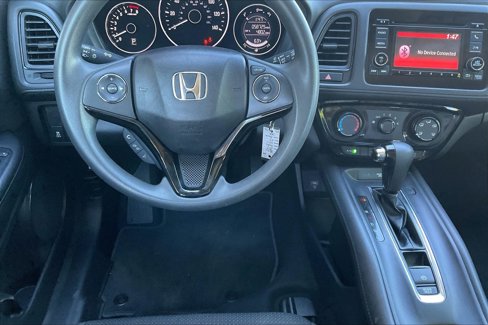 Used 2019 Honda HR-V LX image 8