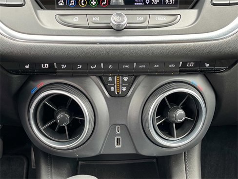 Used 2021 Chevrolet Blazer LT image 14