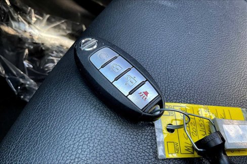Used 2021 Nissan Kicks SR w/ SR Premium Package image 13