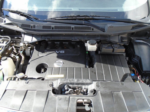 Used 2012 Nissan Quest S image 19