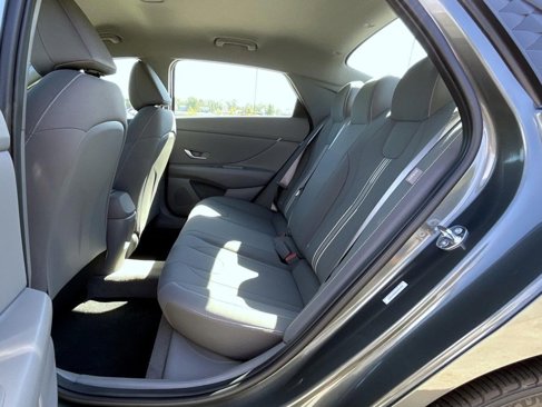 New 2025 Hyundai Elantra Sport image 12
