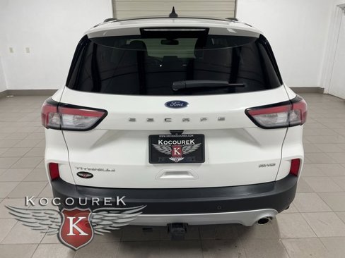 Used 2022 Ford Escape Titanium w/ Class II Trailer Tow Package image 5