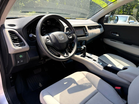 Used 2019 Honda HR-V LX image 10