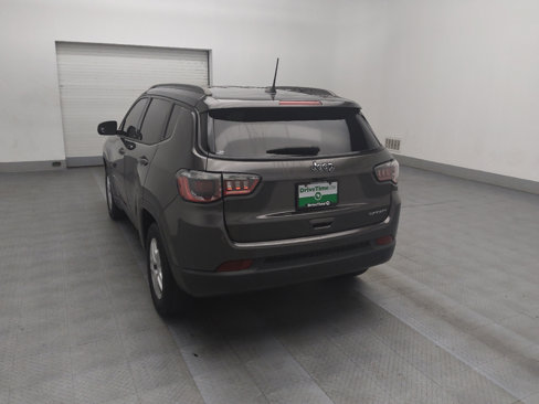 Used 2018 Jeep Compass Sport w/ Tech Group image 5