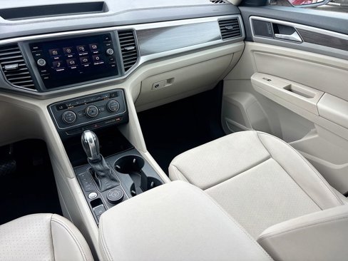 Used 2019 Volkswagen Atlas SE w/ Panoramic Sunroof Package image 21