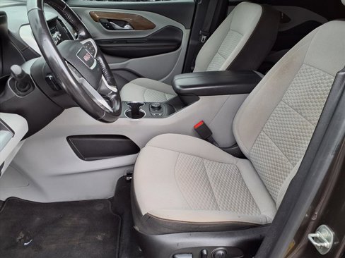 Used 2019 GMC Terrain SLE w/ Driver Convenience Package image 5