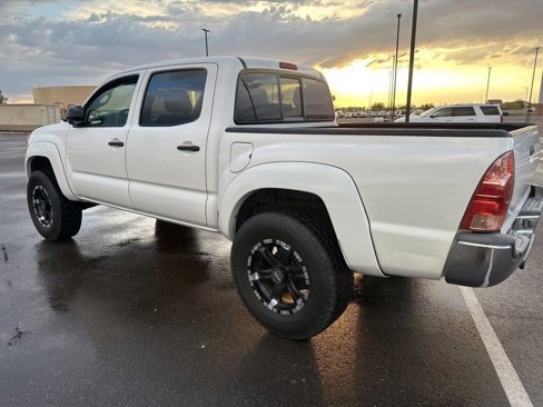 Used 2007 Toyota Tacoma PreRunner image 3