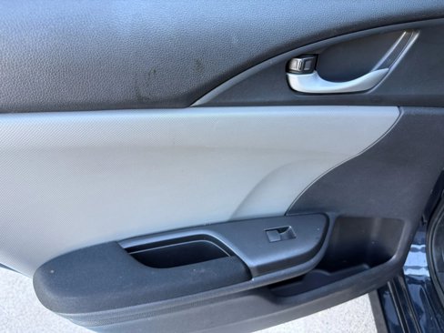 Used 2018 Honda Civic EX-T image 12