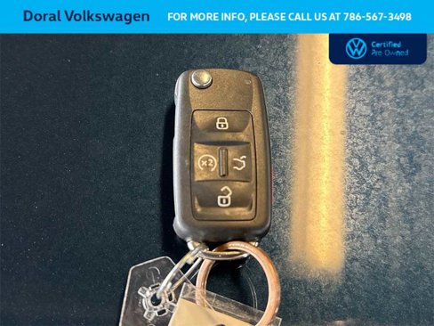 Certified 2021 Volkswagen Passat 2.0T R-Line image 28