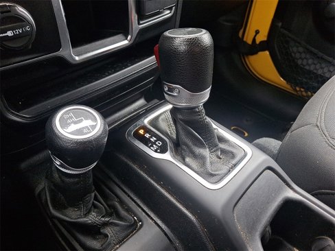 Used 2020 Jeep Wrangler Unlimited Sport image 14