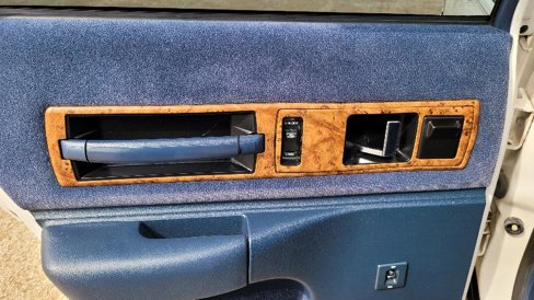 Used 1993 Chevrolet Caprice Classic LS image 21