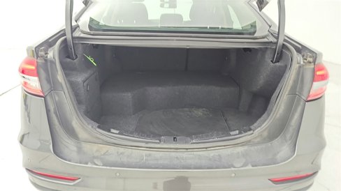 Used 2019 Ford Fusion SE image 30