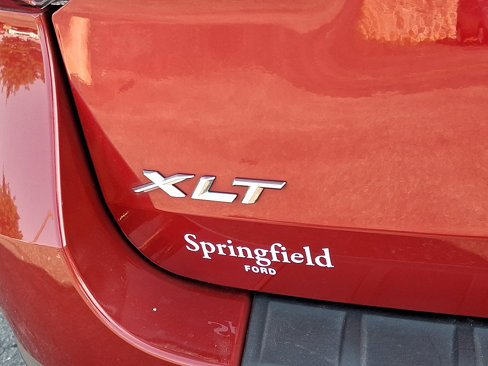Certified 2022 Ford Explorer XLT image 32