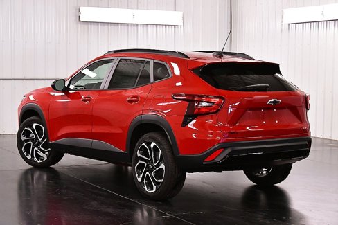 New 2026 Chevrolet Trax RS w/ Driver Confidence Package image 5