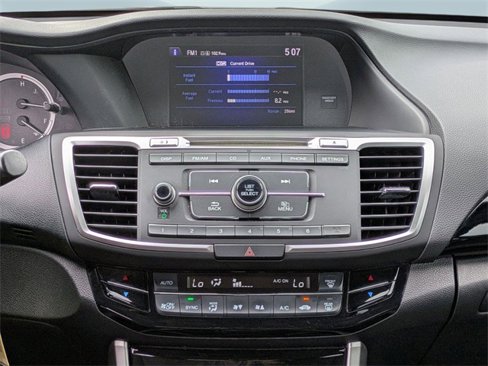 Used 2017 Honda Accord LX image 18