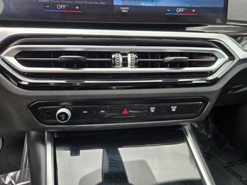 Used 2023 BMW 330e w/ Driving Assistance Package image 13