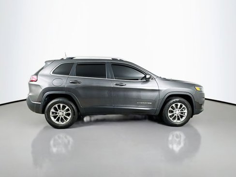Used 2019 Jeep Cherokee Latitude Plus w/ Cold Weather Group image 4