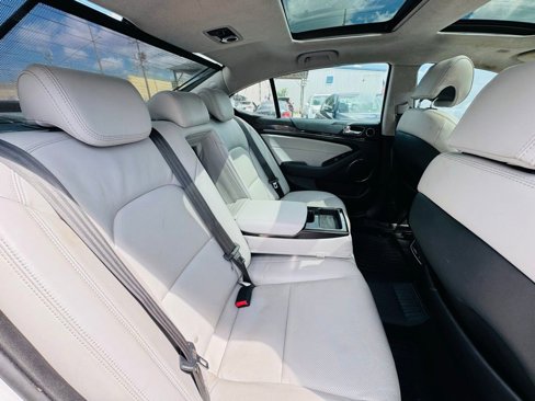 Used 2015 Kia Cadenza Limited image 14