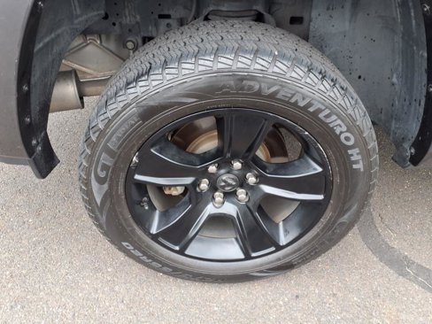 Used 2020 RAM 1500 Laramie image 18