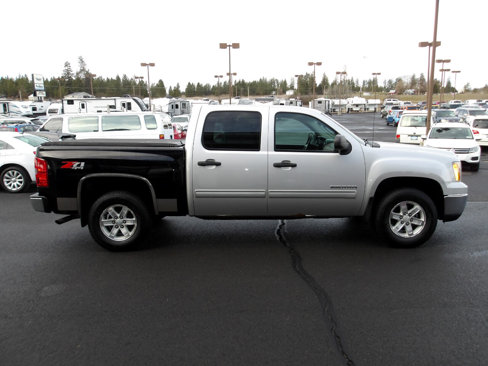 Used 2011 GMC Sierra 1500 SLE w/ Power Tech Package image 6