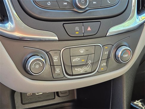 Used 2022 Chevrolet Equinox LS w/ LS Convenience Package image 31