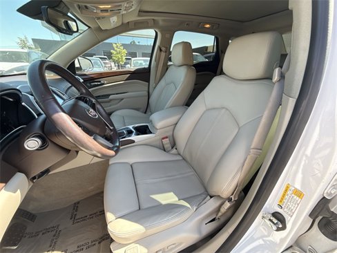 Used 2015 Cadillac SRX Performance w/ Driver Awareness Package image 11