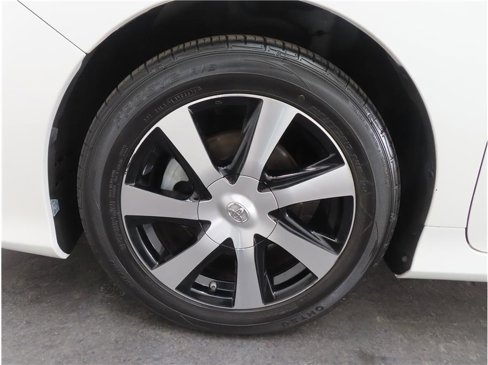 Used 2017 Toyota Mirai image 27