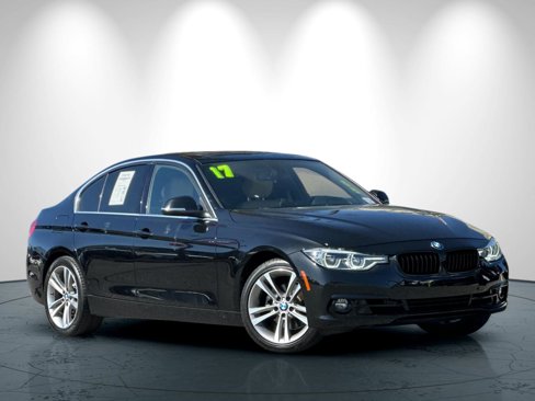 Used 2017 BMW 330i Sedan image 2
