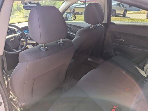 Used 2016 Chevrolet Cruze LT image 22