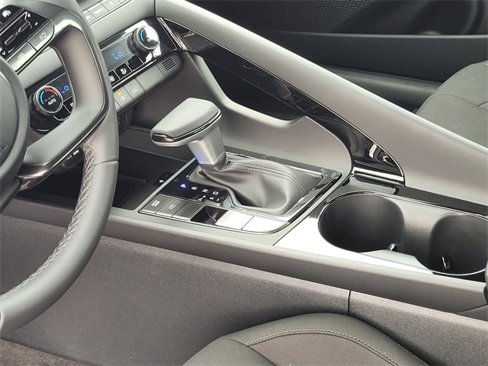 New 2025 Hyundai Elantra SEL image 20