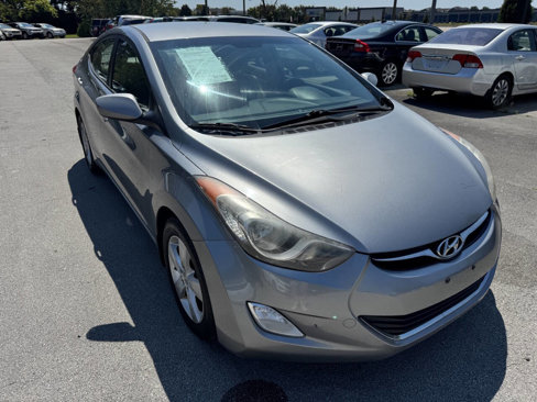 Used 2013 Hyundai Elantra GLS w/ Preferred Pkg image 3