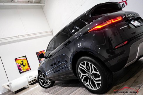 Used 2022 Land Rover Range Rover Evoque SE image 95