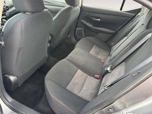Used 2023 Nissan Sentra SR w/ Midnight Edition Package image 13