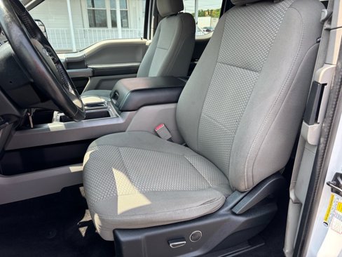 Used 2017 Ford F150 XLT w/ Equipment Group 301A Mid image 15