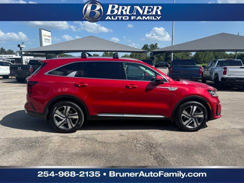 Used 2022 Kia Sorento SX w/ Panoramic Sunroof Package image 4