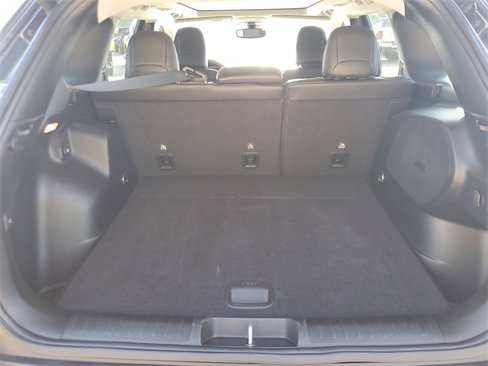 Used 2022 Jeep Cherokee Limited image 7