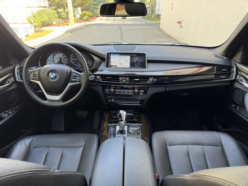 Used 2017 BMW X5 xDrive40e image 32
