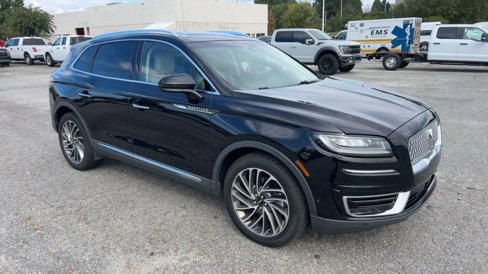 Used 2020 Lincoln Nautilus Reserve w/ Equipment Group 201A image 16