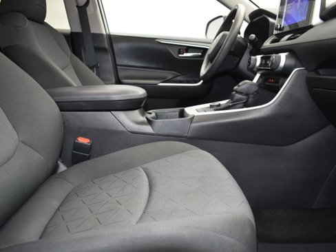 Used 2023 Toyota RAV4 XLE image 25