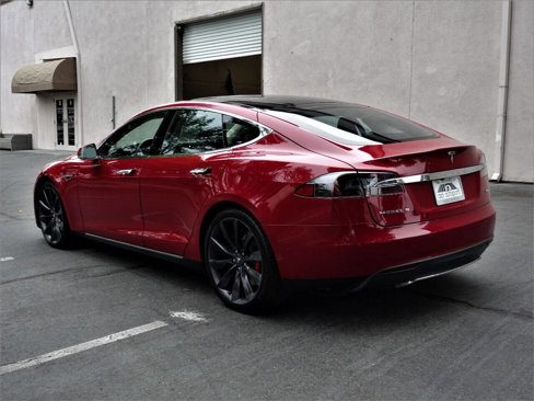 Used 2015 Tesla Model S P85D image 10