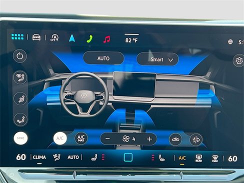 New 2025 Volkswagen Tiguan SE image 15