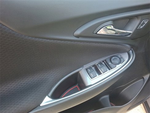 Used 2022 Chevrolet Malibu LT image 12