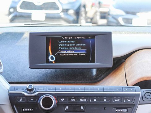 Used 2017 BMW i3 w/ Range Extender image 14