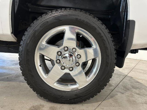 Used 2011 GMC Sierra 2500 Denali image 12