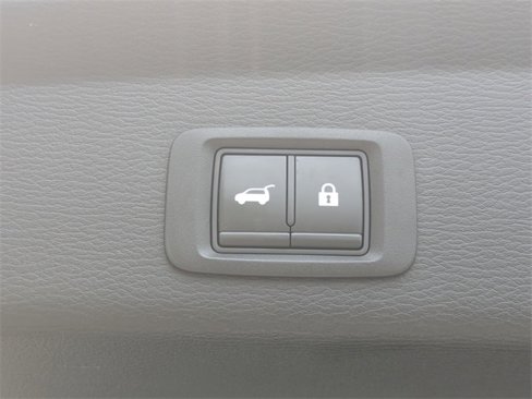 Used 2023 Mitsubishi Outlander SE image 27