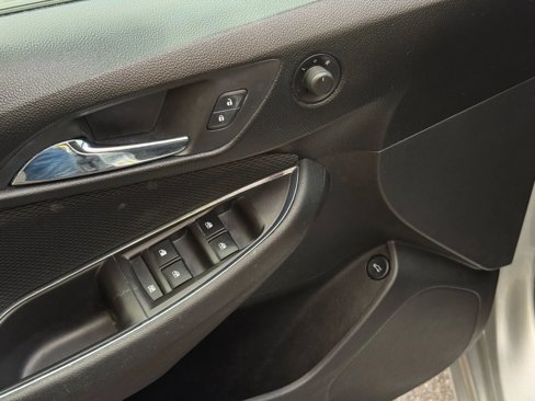 Used 2017 Chevrolet Cruze LS image 16