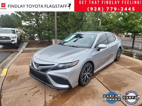 Used 2023 Toyota Camry SE image 11