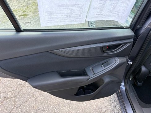 Used 2017 Subaru Impreza 2.0i Premium image 18